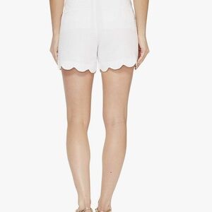 NWT Lilly Pulitzer butter, cup shorts resort, white 10